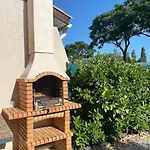 Agence Jf Immo - Climatisee 5 Pers Proche Avec Terrasse Et Parking V0387