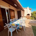 Agence Jf Immo - Climatisee 5 Pers Proche Avec Terrasse Et Parking V0387 * Vias